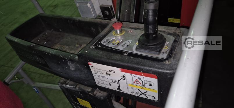 机械设备: MANITOU 100VJR