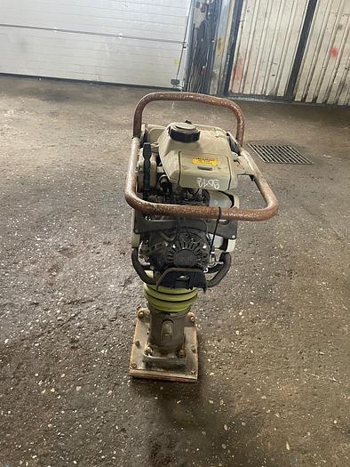 机械设备: MIKASA Handstampfer