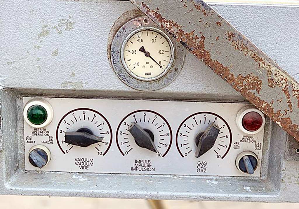 기계: MULTIVAC AG 6