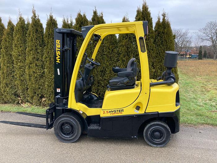机械设备: HYSTER H2.5Ft