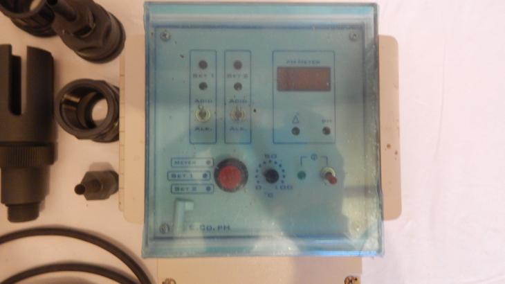 机械设备: ETATRON Instrument PH meter