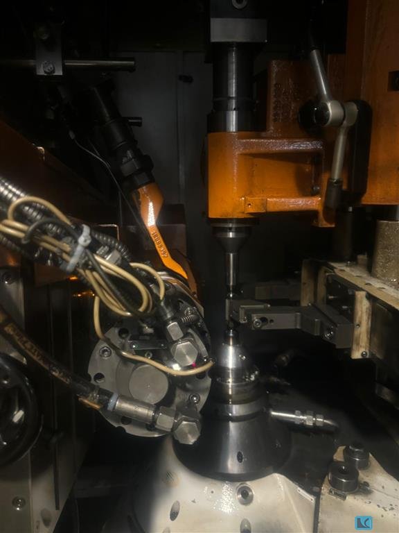 机械设备: LIEBHERR LCS282